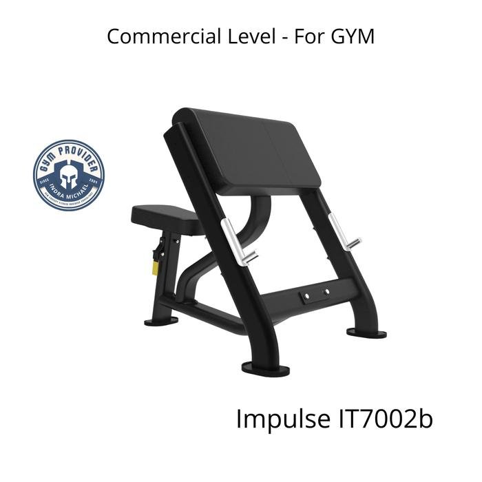 Impulse Seated Preacher Curl Commercial IT7002b untuk Gym besar dan kuat untuk pemakaian ribuan member di Indra Michael Fitness